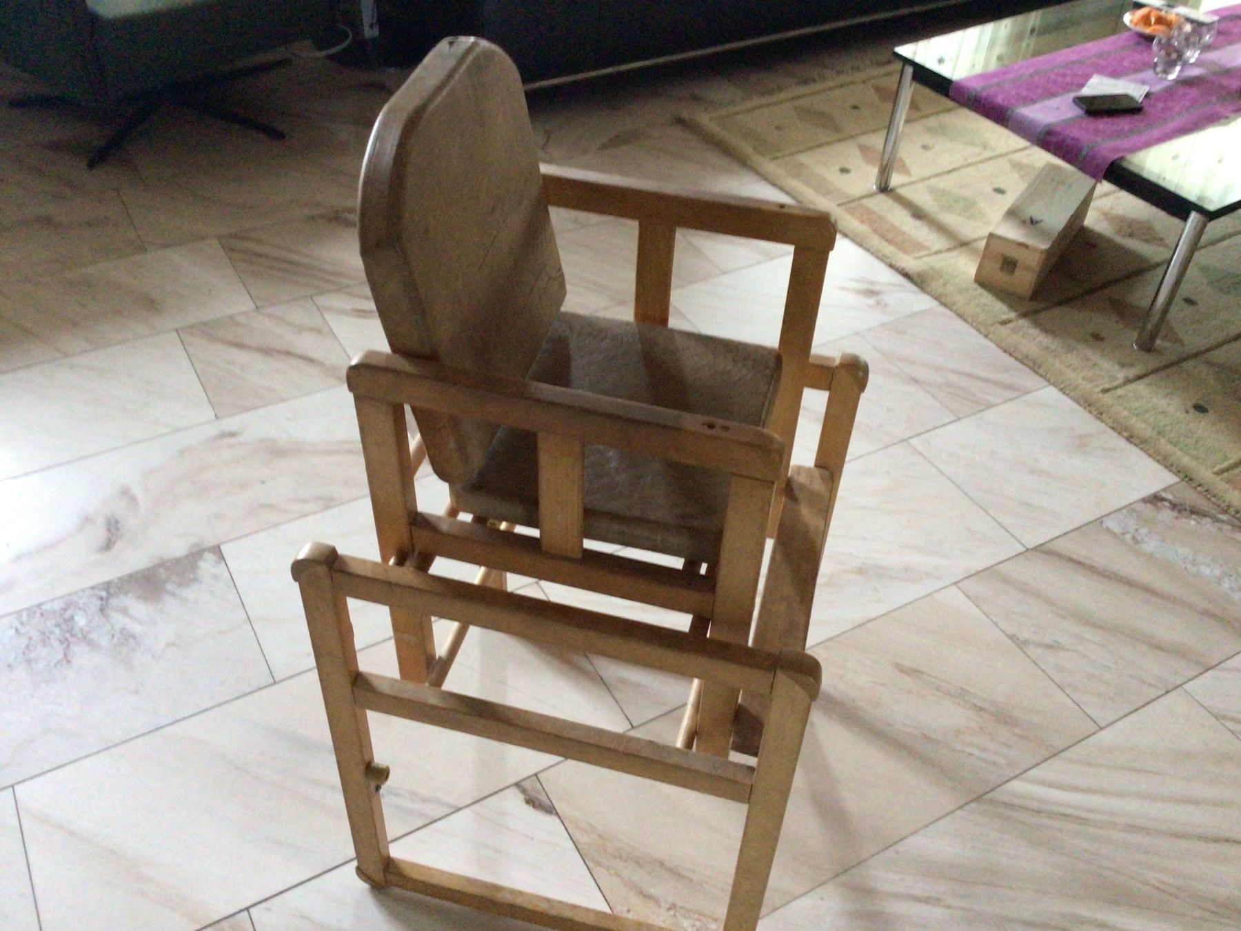 Chaises hautes: Kinderstuhl – D'occasion à Schleinikon par Laegern99 2