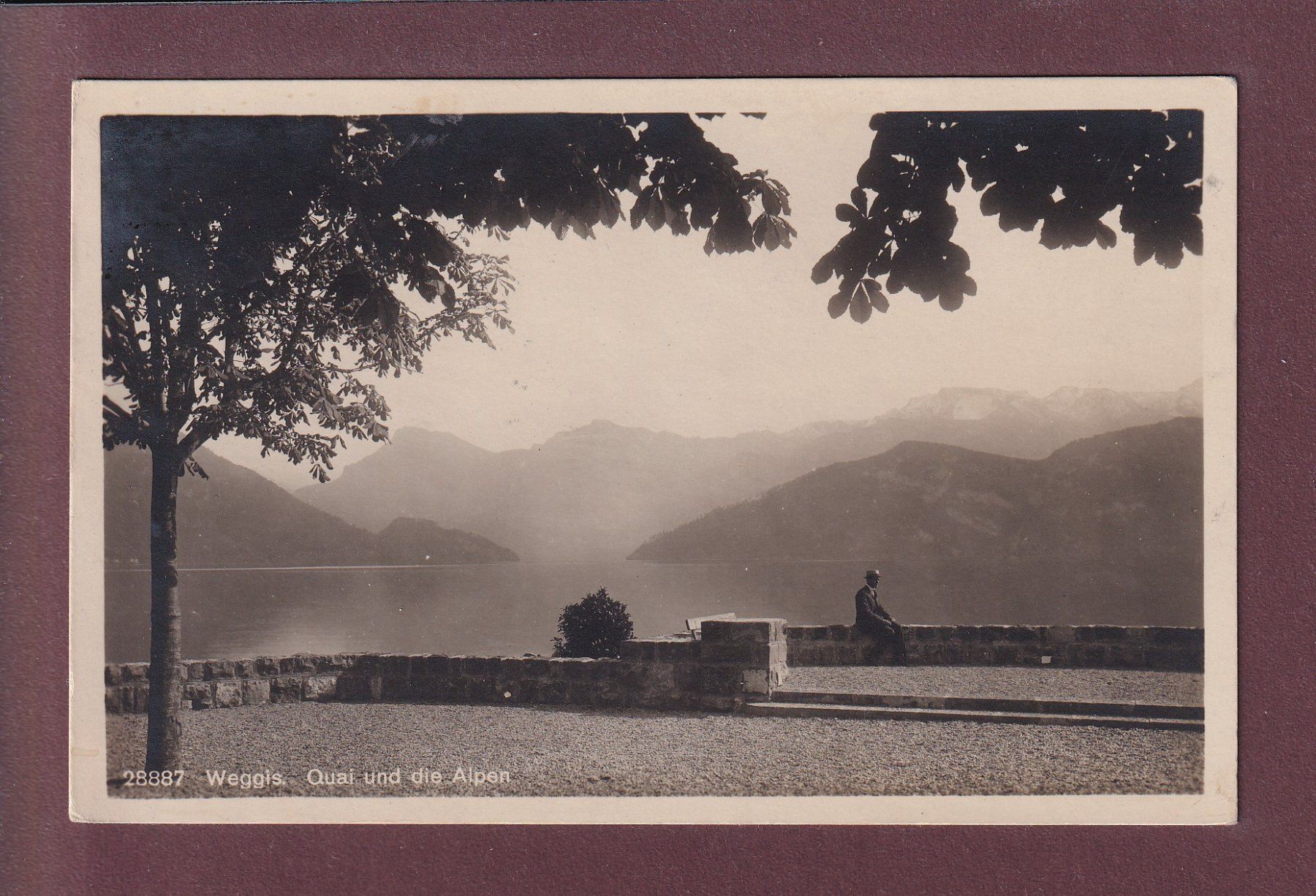 Cartoline postali: WEGGIS - Quai - Alpen - 1922 – Usato da Pully venduto da nicecards