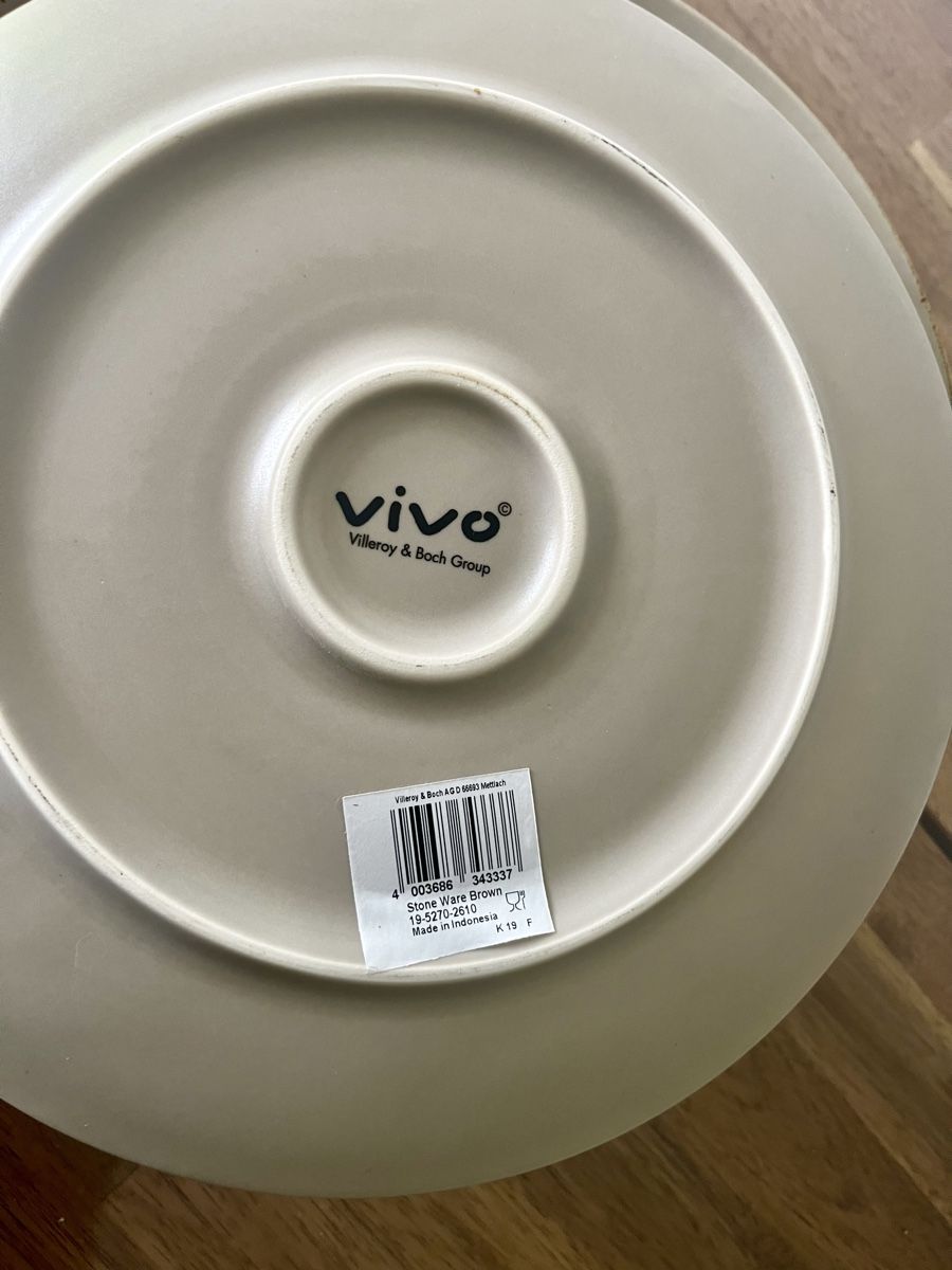 Villeroy & Boch Piatti: Assiette Villeroy & Boch, Stone Ware Brown, 6 pièces – Nuovo (secondo la descrizione) da Dornach venduto da hmk_bl6q 1