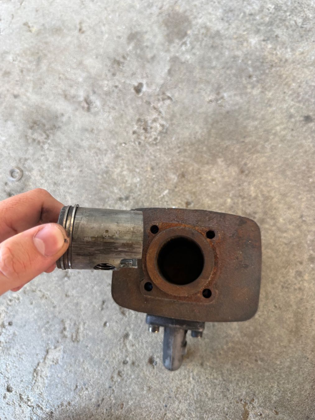 Fantic Mofa-Ersatzteile: Fantic Issimo Mofa Zylinder – Defekt aus Fahrni b. Thun von berger_tuning34 3