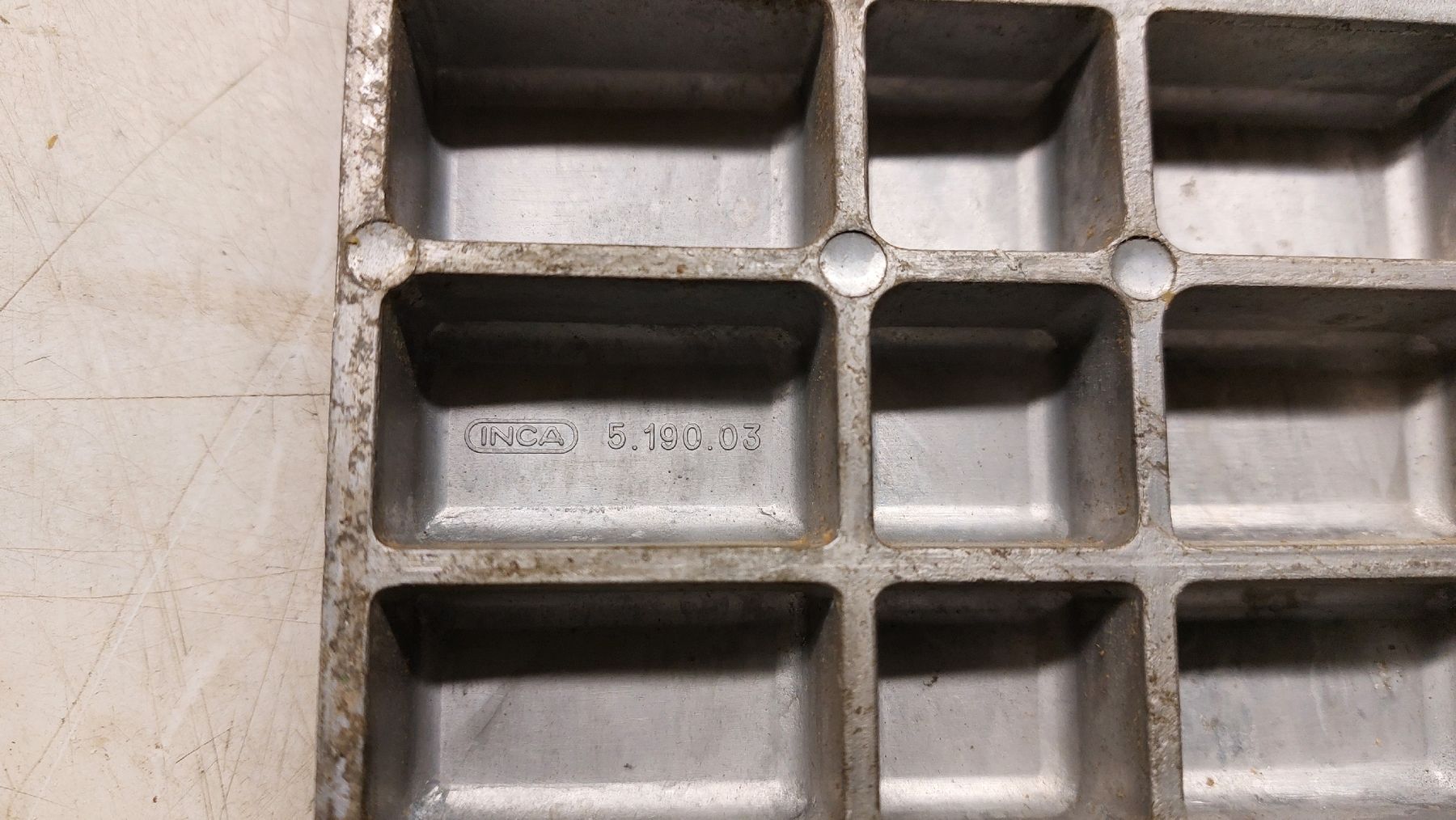 Inca Tutte le macchine: INCA Dickenhobeltisch – Usato da Hellbühl venduto da 30R_R30 4