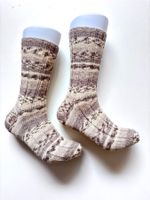 Klassische Wollsocken, handgestrickt Gr. 43/44
