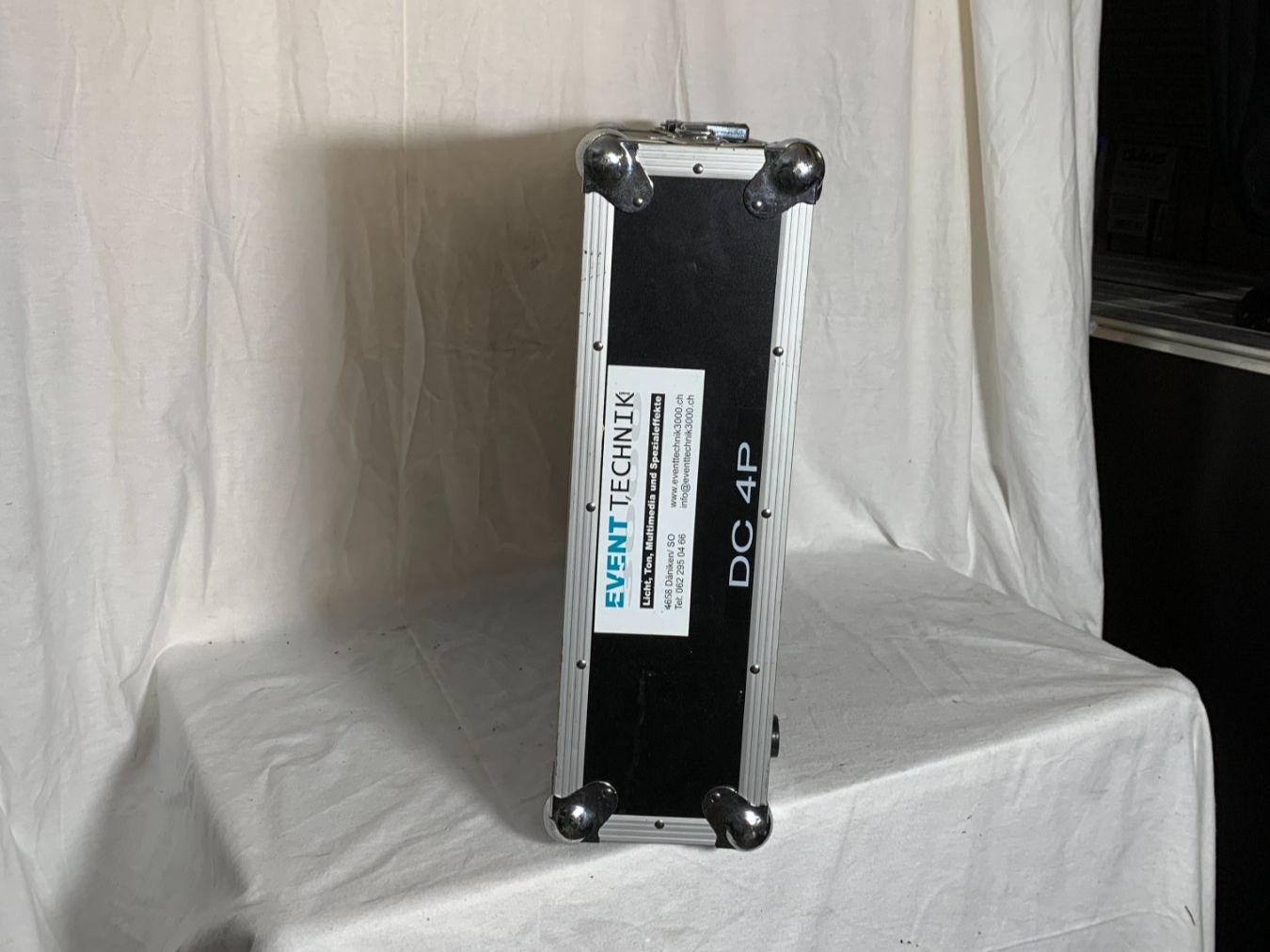 Altri accessori: Rackcase  3 HE (L527) – Usato da Däniken SO venduto da Profog1 4