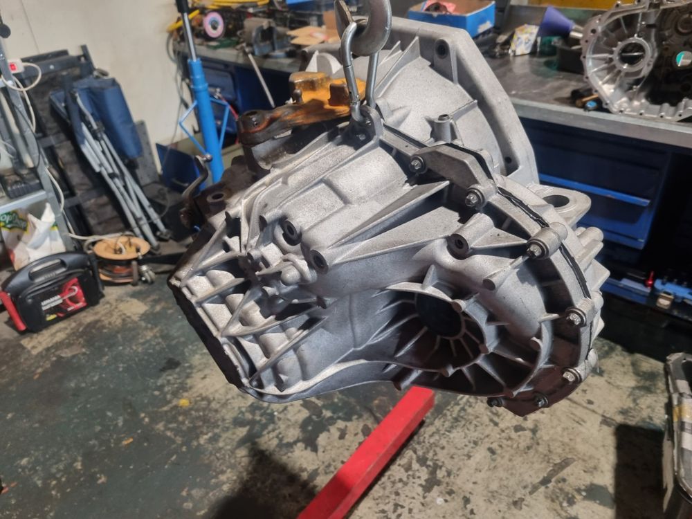 Terza Luce Di Stop Posteriore Per Renault Master, Opel Vivaro, Nissan Primastar | Facile Installazione