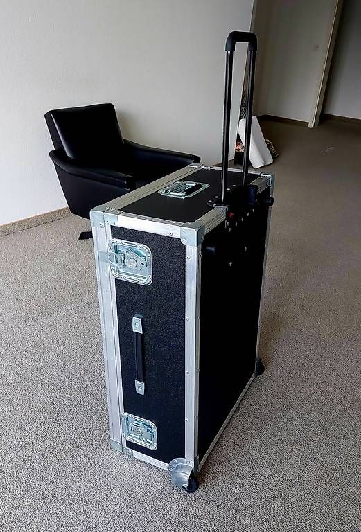 Reisekoffer: MGM Cases Flightcase – Gebraucht aus Zürich von ragmann