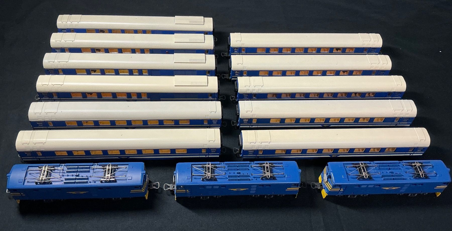 Lima Modellini di ferrovie: Lima H0, Blue Train der SAR, Gleichstrom, Analog – Usato da Neerach venduto da Amtrak283 7