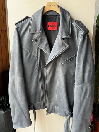 Lederjacke HUGO BOSS grau Grösse S guter Zustand