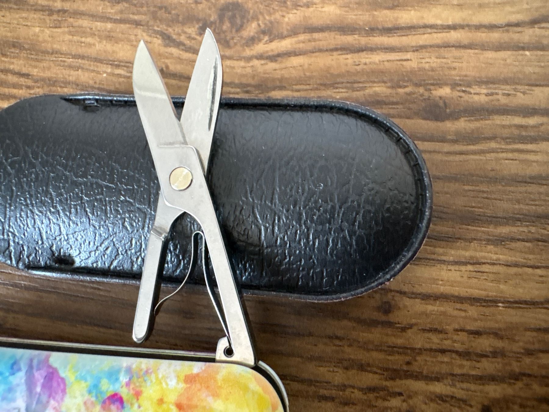 Victorinox Couteaux de poche: VICTORINOX - Classic Limited Edition 2017 - Dragonfly – Neuf (Voir description) à Andwil SG par Rainboli 5