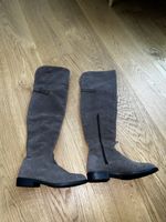 Herbst-Trend: Stylische Wildleder Overknee-Stiefel