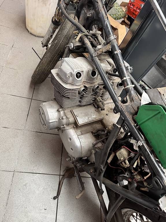 Motoren: Honda CB 750 Four Ersatzteile – Gebraucht aus Seon von 27_27