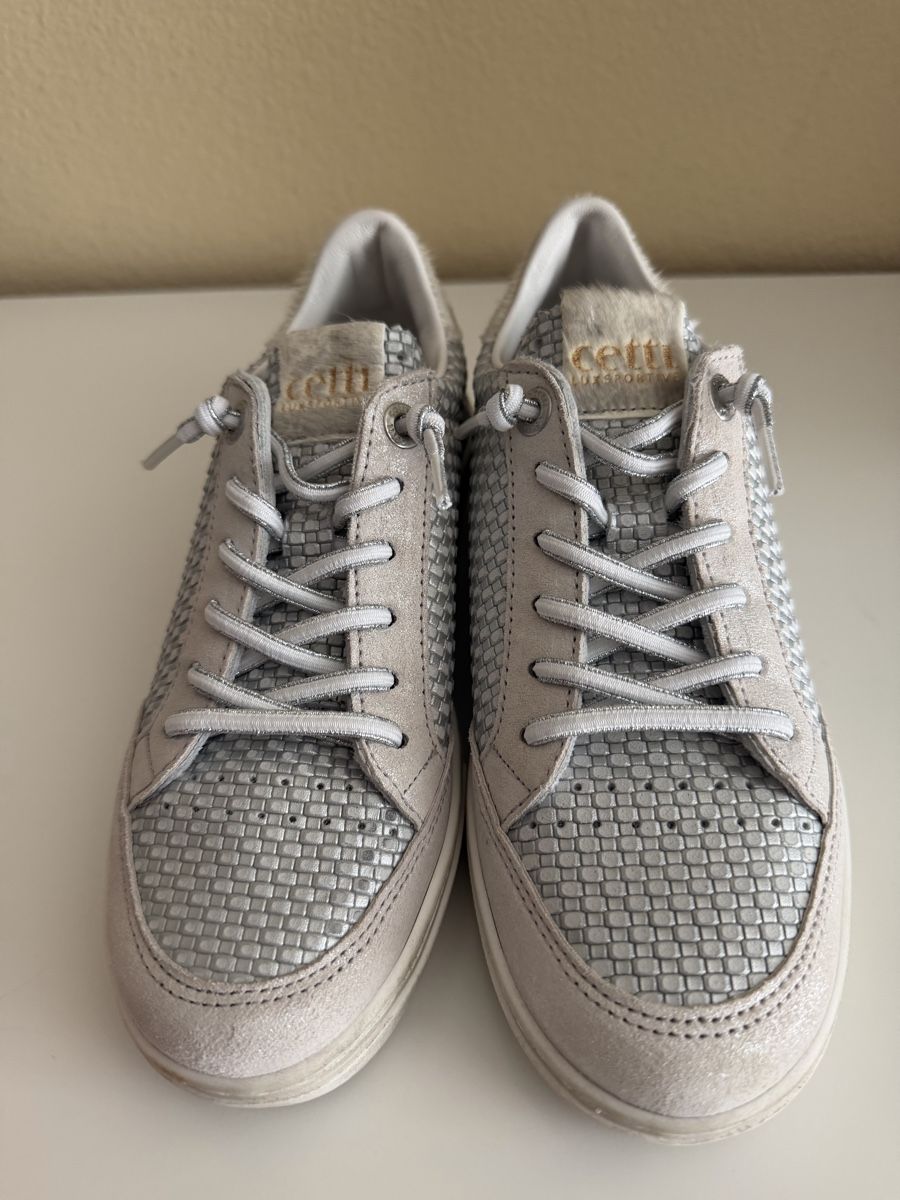 Scarpe da donna: Sneaker Cetti, neuwertig, Gr. 36, silber – Nuovo (secondo la descrizione) da Langnau am Albis venduto da Schneeflocke92