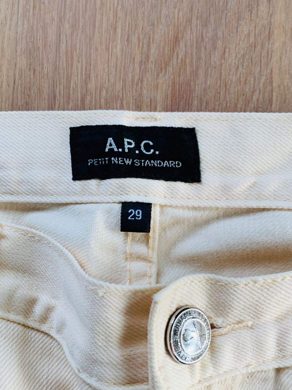 Apc Jeans: A.P.C. Jeans | Petit New Standard 29 – Usato da Zürich venduto da JONLO 2