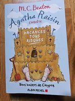 Agatha Raisin Enquêtes: Vacances tous risques-Comme neuf!
