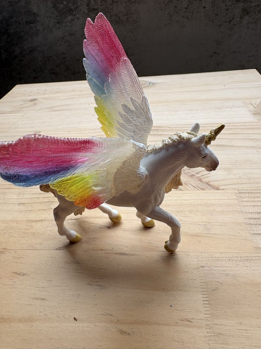 Schleich Jouets: Süsses Einhorn ca. 16cm – Neuf (Voir description) à Frick par Kazie123