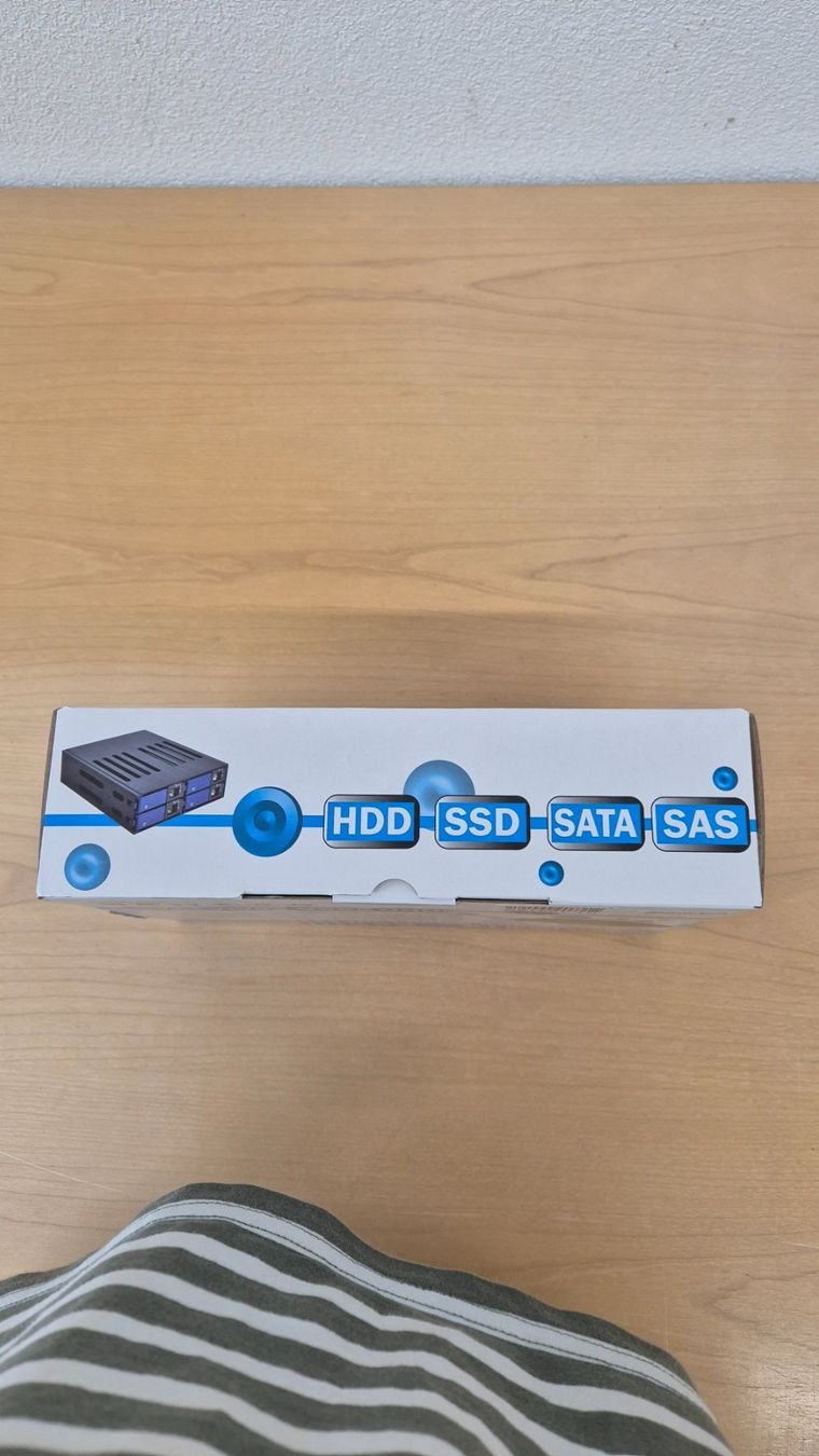 Gehäuse: ST-1041 SS       HDD/SSD Wechselgehäuse 2.5'' SATA – Gebraucht aus Elgg von computerbrocki 3