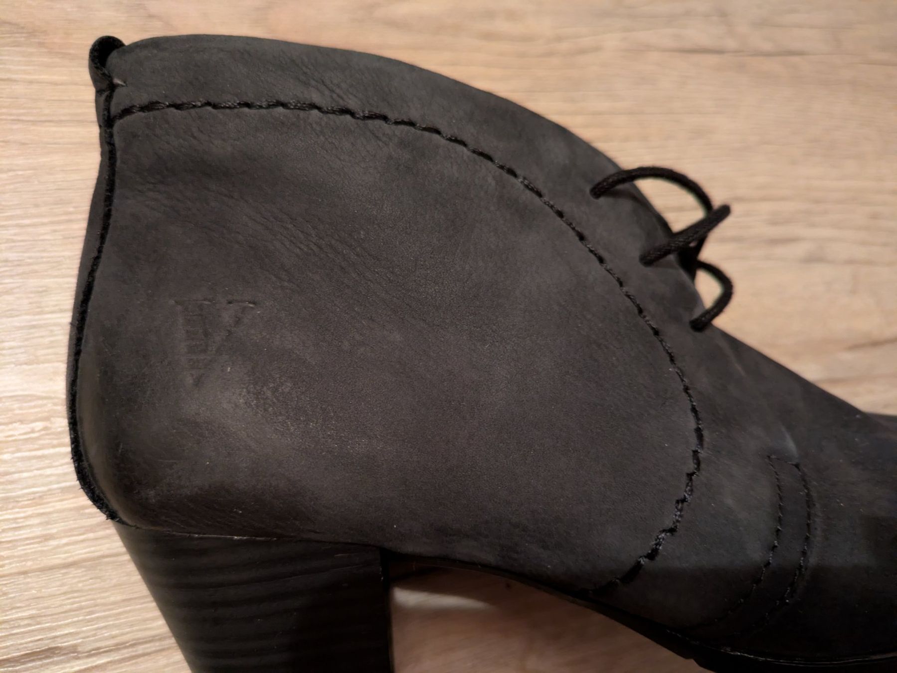 Scarpe da donna: Neue Stiefeletten "Venturini", anthrazit, Gr. 39 – Nuovo (secondo la descrizione) da Sursee venduto da Aniri 4
