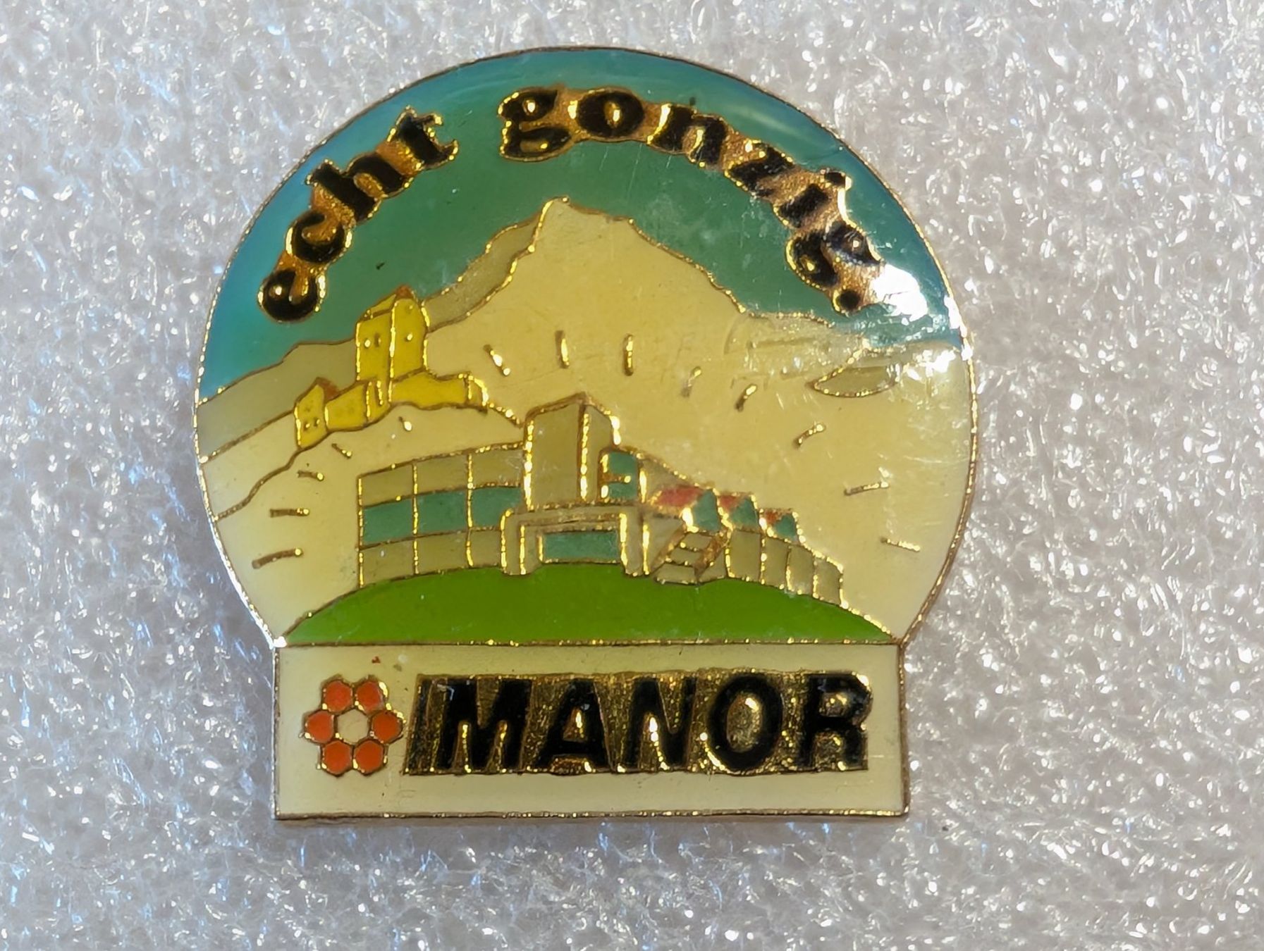Placchette & Badge: Ansteckpin 287: Manor – Usato da Oppligen venduto da Pin-Fall-Shop