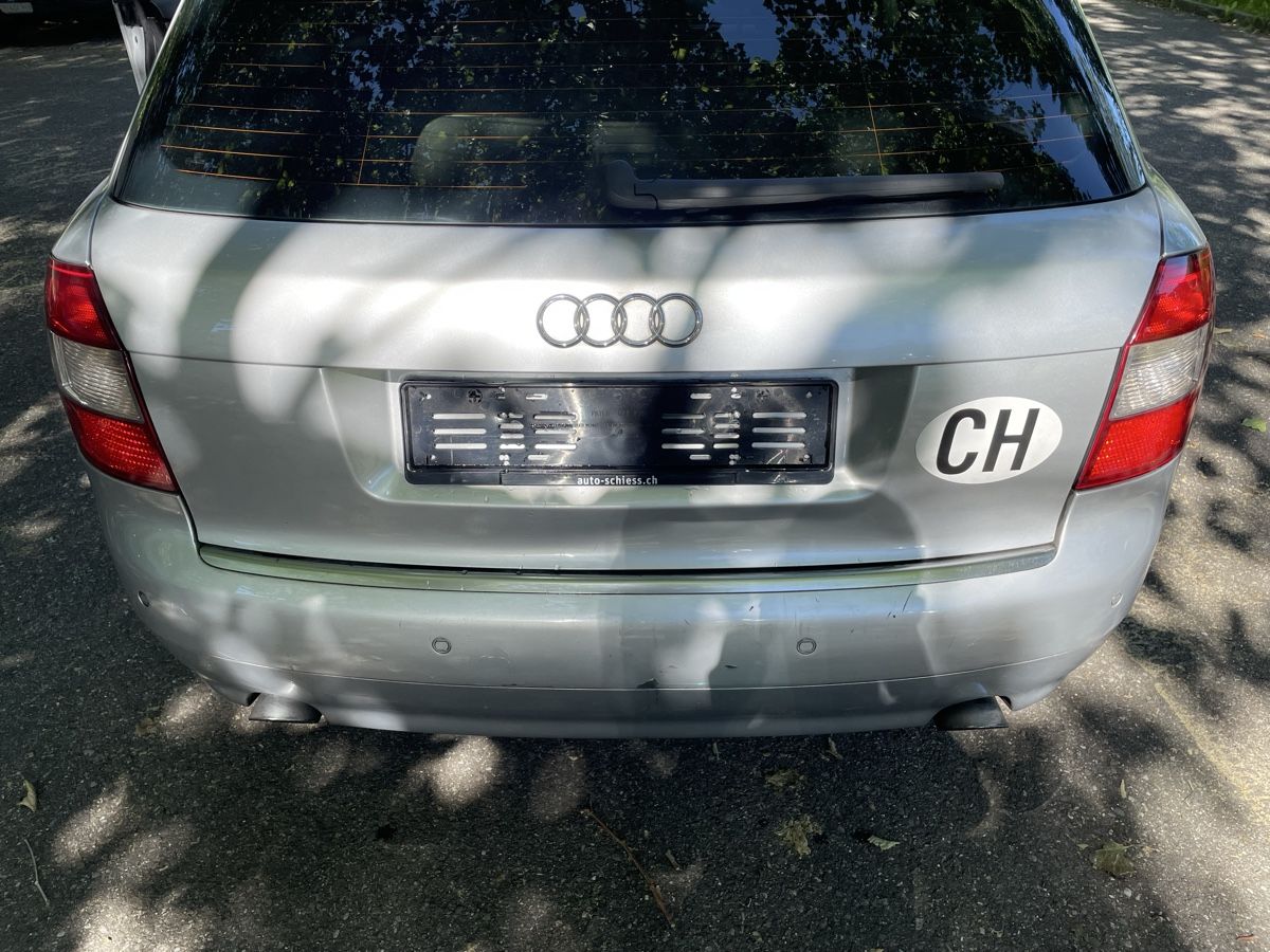 Audi Automobili: Audi A4 1.9 TDI Quattro – Usato da Spreitenbach venduto da Sujrkwxl 3