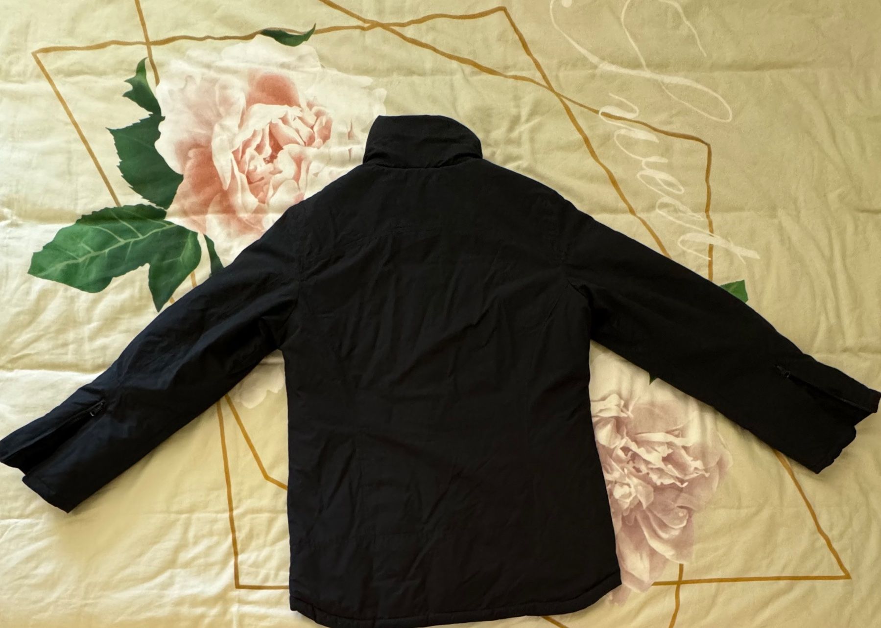 H&M Vestes: Winterjacke H&M – D'occasion à Zürich par ThaliaL 4