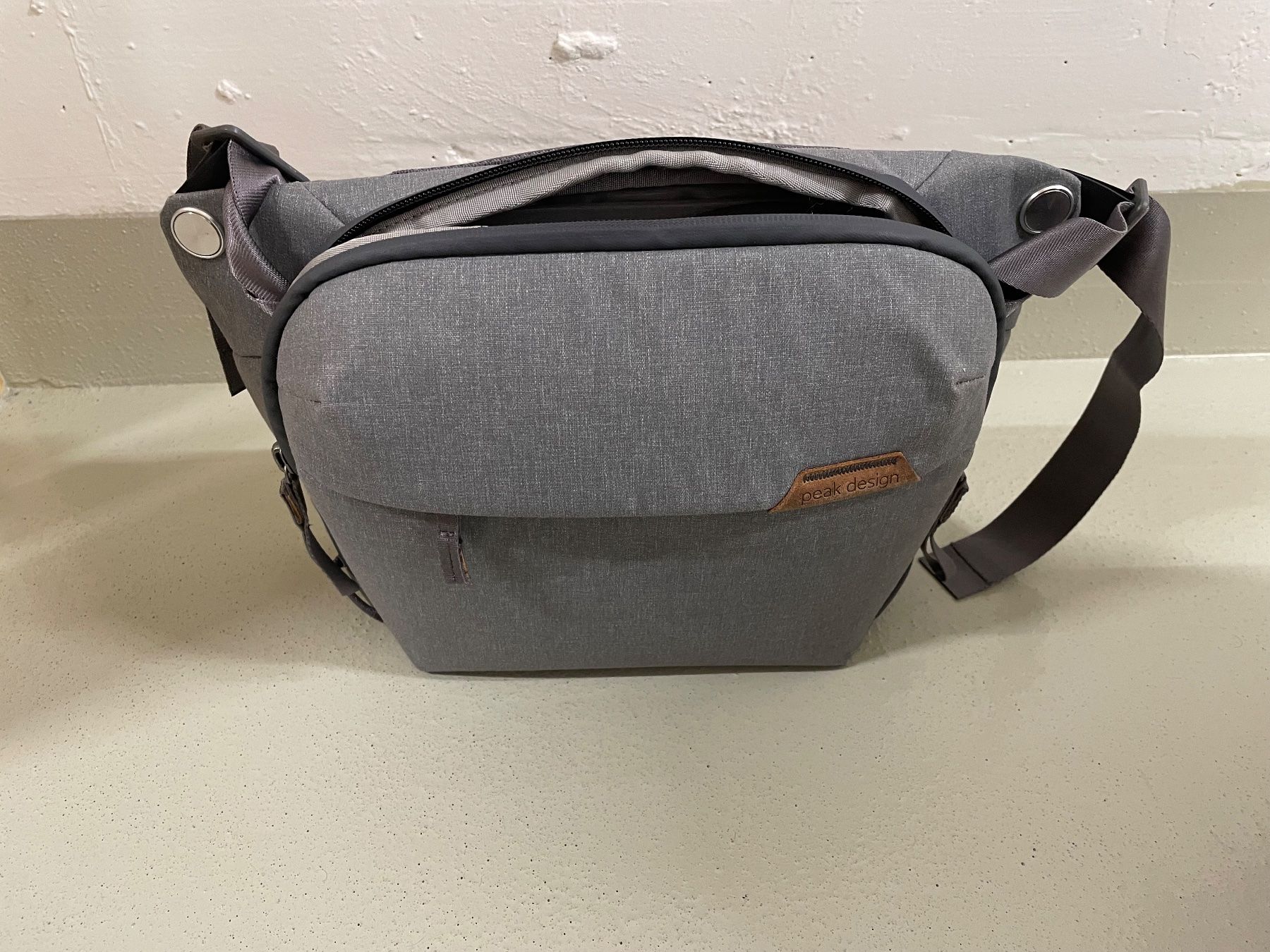 Borse: Peak Design Everyday Sling 6L Shoulder Bag – Nuovo (secondo la descrizione) da Stans venduto da Yannick.S92