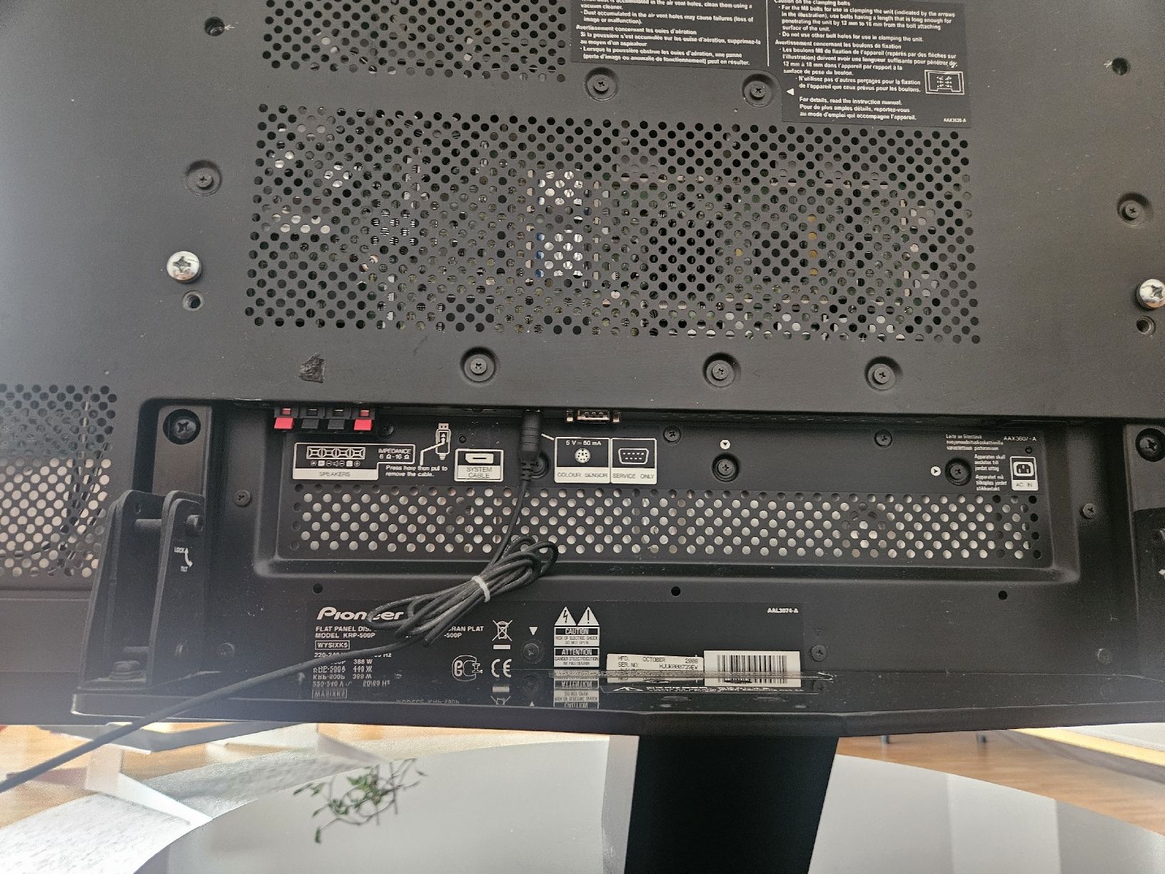 Pioneer Fernseher: Pioneer KRP-500A Flachbildschirmfernseher  – Gebraucht aus Baden von pili1993 2