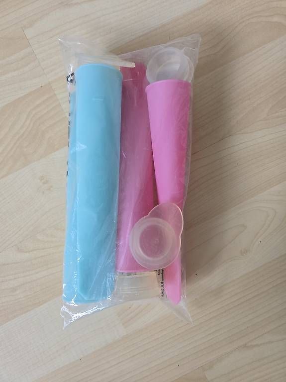 Behälter & Ähnliches: 4x Form für Quetscheis  – Neu und originalverpackt aus Chur von jon_hd6n