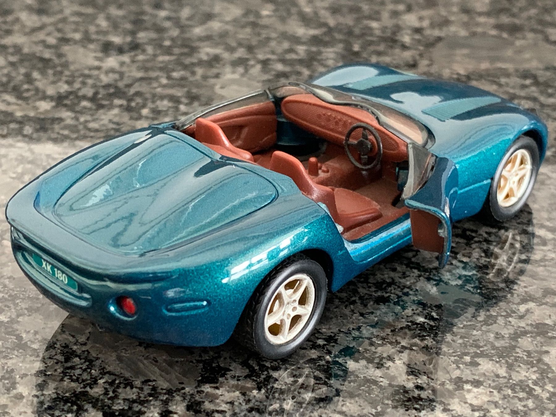 Jaguar Modellautos: Jaguar XK 180 / Modellauto 1:37 – Gebraucht aus Niederrohrdorf von troch 1