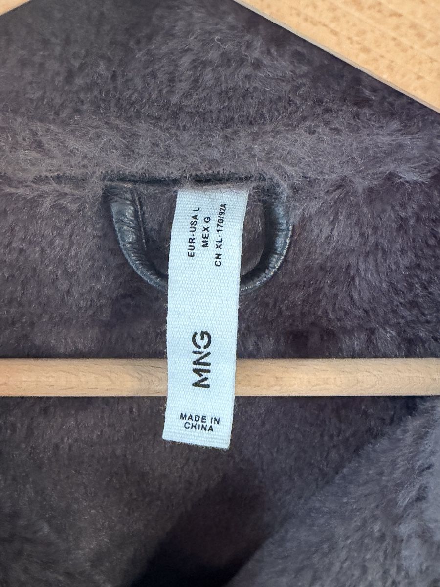 Mango Jacken: Veste simili cuir doublée fourrure – Neu (gemäss Beschreibung) aus Nyon von micasazoo 1