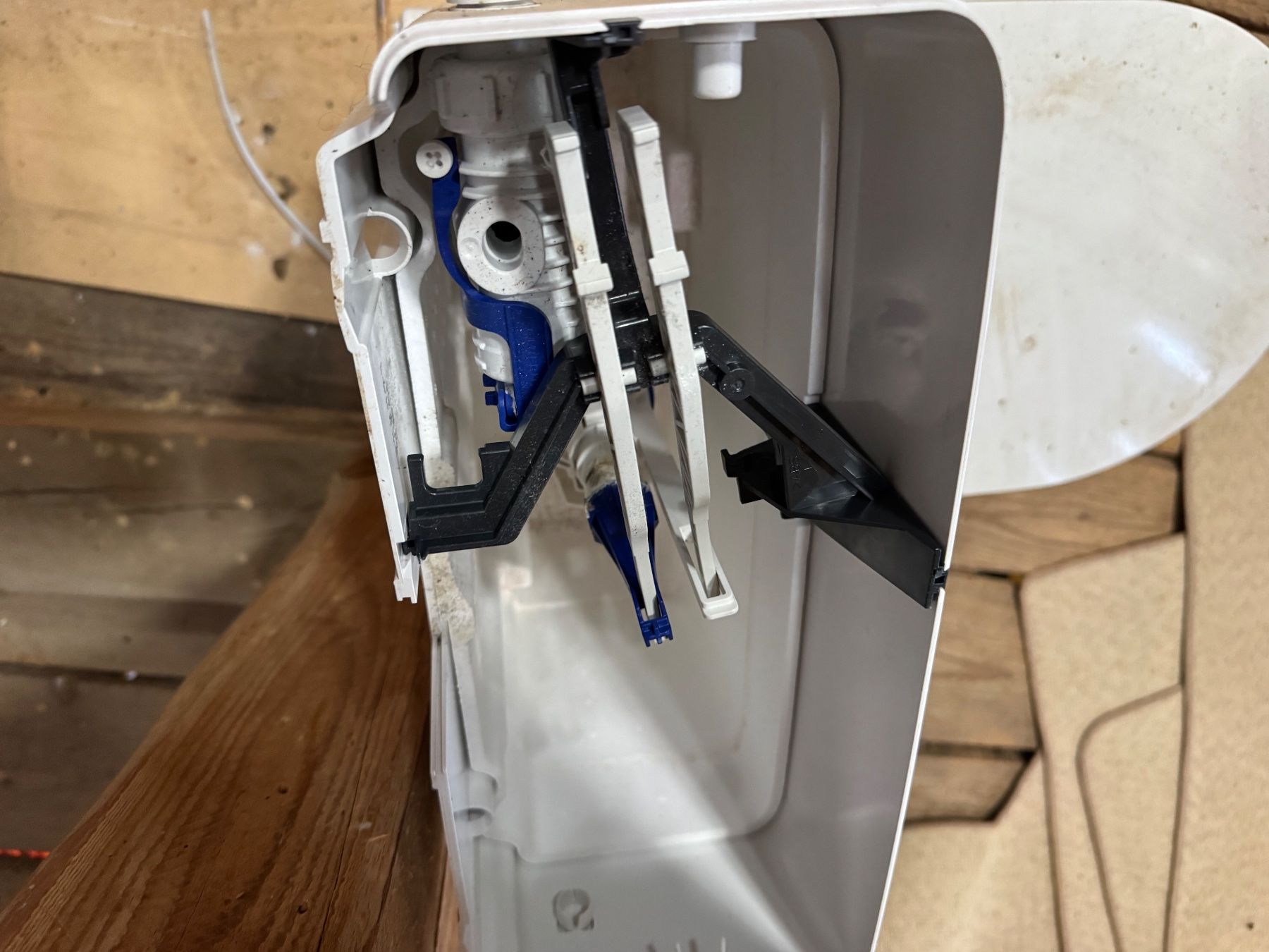 Geberit WC: WC Geberit Keramik weiss – D'occasion à Wildberg par Kosmos1987 4