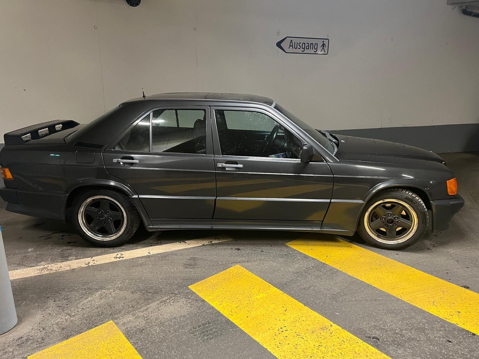 Mercedes-Benz Automobili: Mercedes Benz 190E 2.3 16v AMG – Usato da zermatt venduto da nidschimoto 8