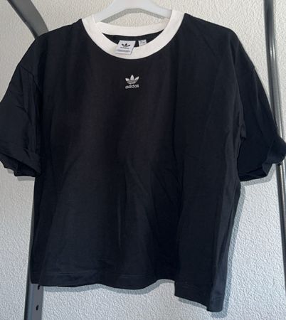 CropTop T-Shirt Adidas schwarz Grösse 46