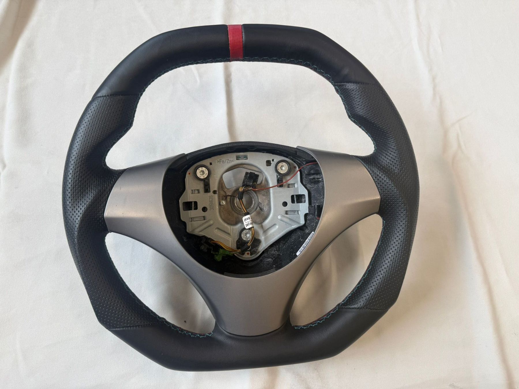BMW Tutti pezzi di ricambio auto: BMW Sportlenkrad E90,91,92,93 – Usato da Schinznach Bad venduto da Bingi02