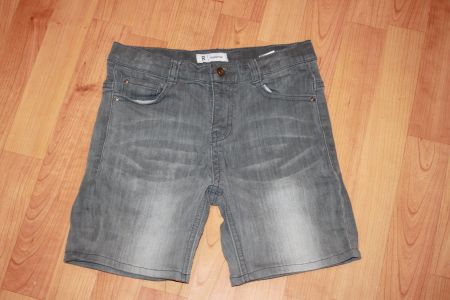 graue Jeans Shorts 128 R Essentiel