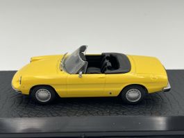 Alfa Romeo Spider 1300 Junior 1:43, Schuco