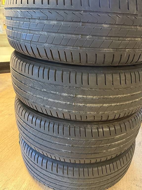 Pneus & Kompletträder: Pirelli  235/60 R18 104W – Gebraucht aus Wädenswil von Comfort99 3