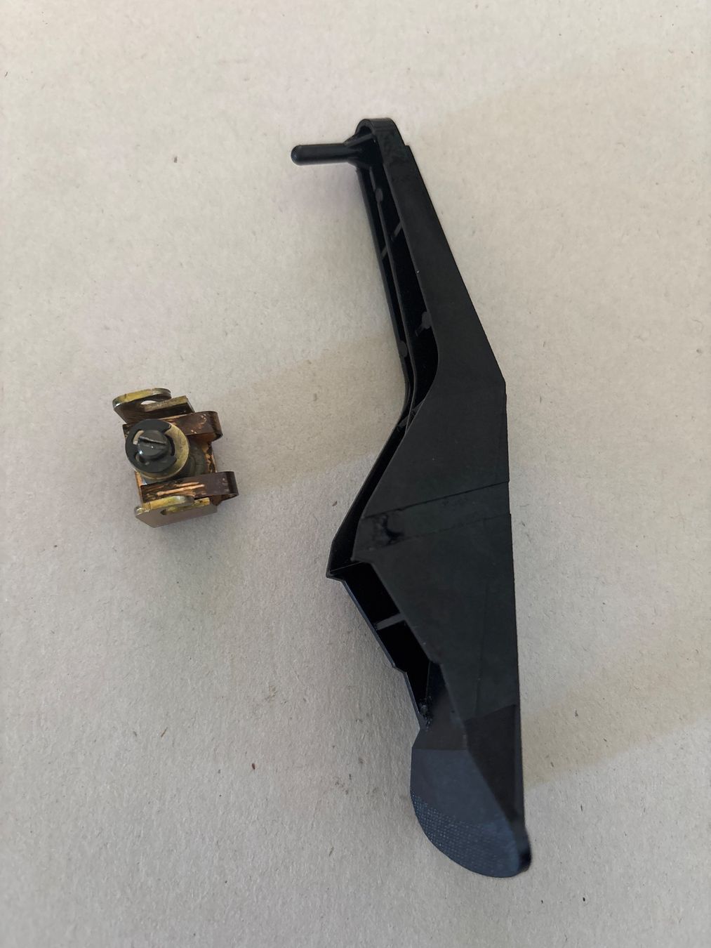 Dual Plattenspieler: Levier du guidage Dual 1249 – Gebraucht aus Genève von Buens4