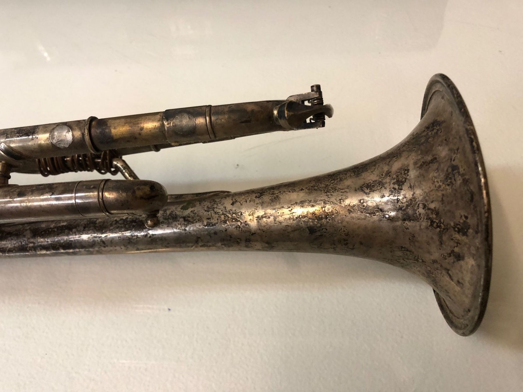 Musikinstrumente: Alte Toneking Trompete mit Case und Liederbücher – Defekt aus Brunnen von Allerwaren 6