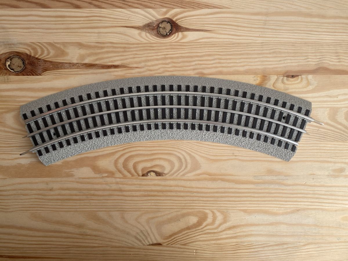 Lionel Modellini di ferrovie: Lionel Fastrack O-36 Full Curve – Nuovo (secondo la descrizione) da Luzern venduto da fairflip