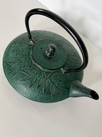 Japanische Teekanne aus Gusseisen