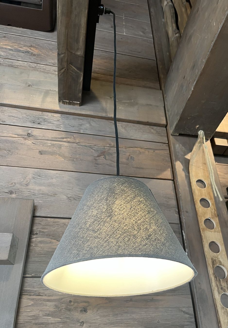 Lampadari & plafoniere: Hängelampen – Usato da Unterkulm venduto da esco 1