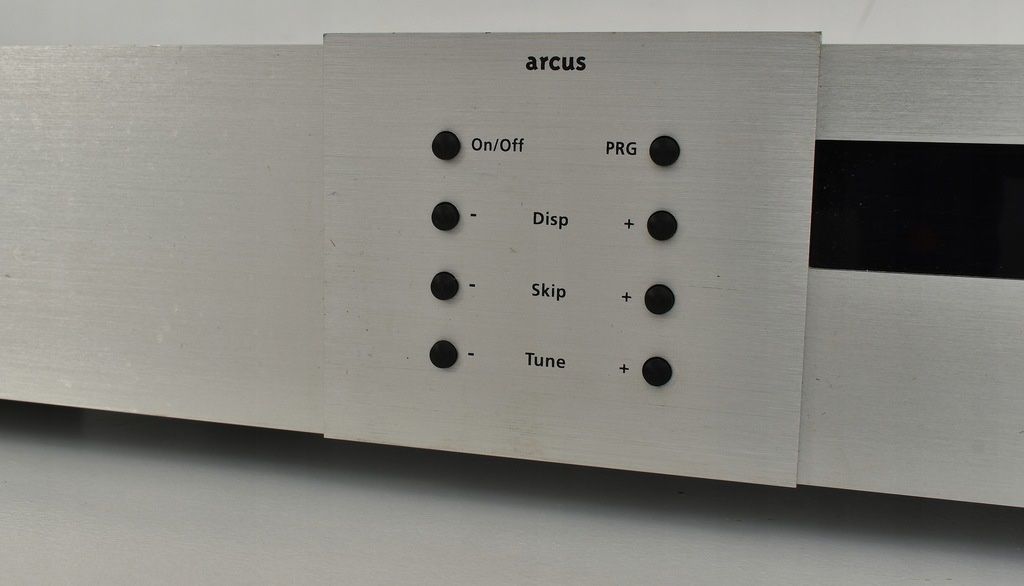 Radios: Arcus  First Class High End Tuner – Gebraucht aus Trimbach von SABO-61 3