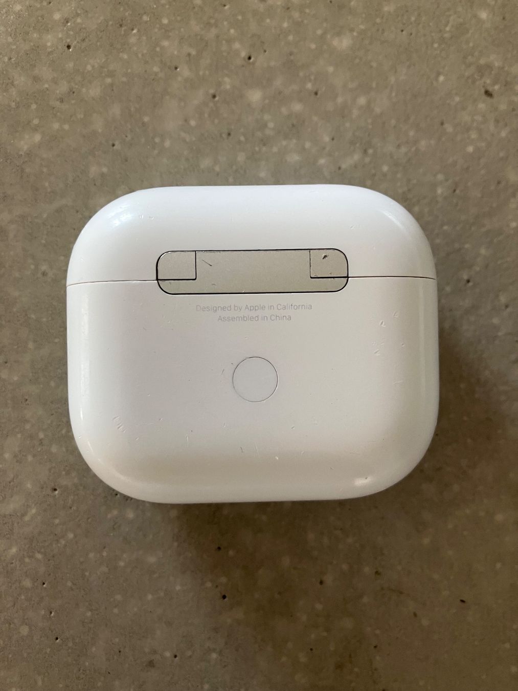 Apple Cuffie: Apple AirPods 3 Case – Usato da Lausanne venduto da mr.v 2
