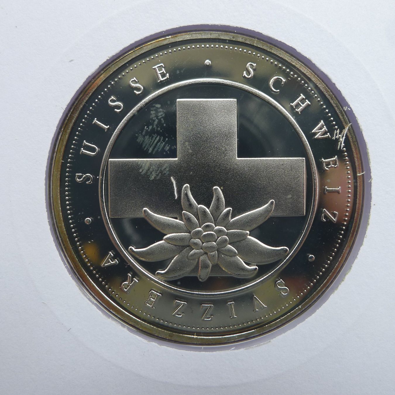 Tutti i francobolli: 2022, Patrouille Suisse Numisbrief "Motor Classics 2022" – Usato da Sursee venduto da Luzernerraute 2