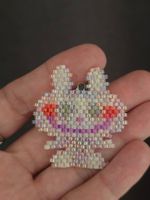 🌈🧸 Pendentif Labubu – Petit gardien de douceur 🧸🌈