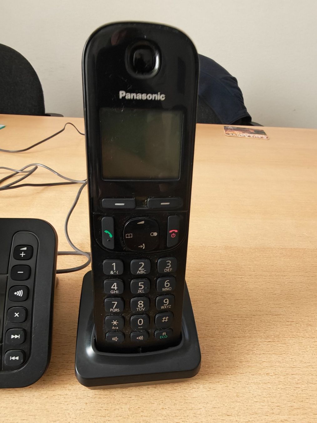 Panasonic Telefone: Panasonic Schnurlostelefon mit Anrufbeantworter – Gebraucht aus Romanshorn von Dino_sg 2
