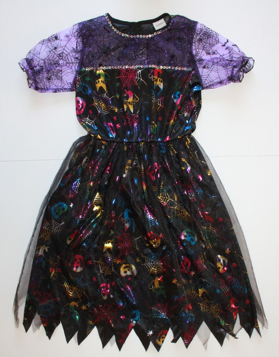 Costumi: Costume sorcière / Hexe t. 5 - 7 ans – Usato da Peseux venduto da CoolShoping 1