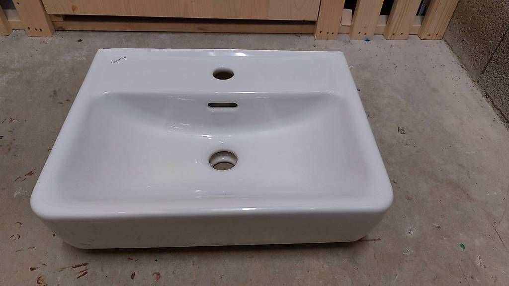 Lavabi & lavandini: Lave-mains LAUFEN Pro 45 cm blanc – Usato da Châtelaine venduto da cde_f5kl 1
