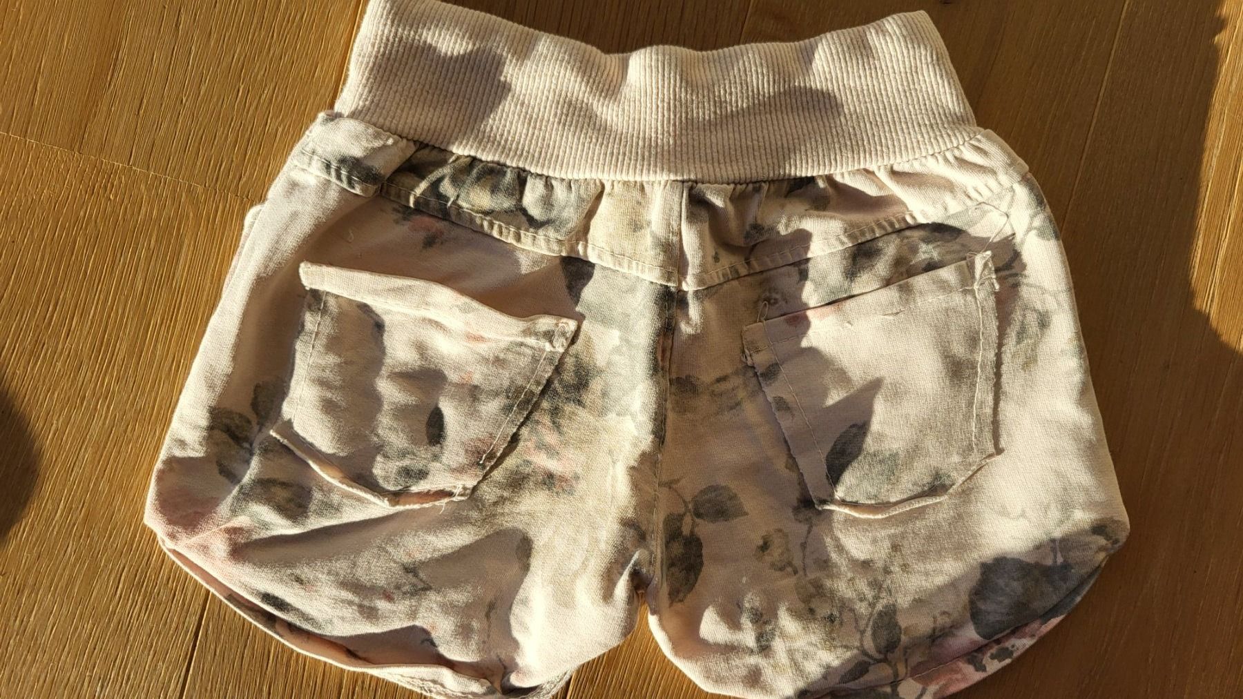 Pantaloni: Shorts (rosa 120) – Usato da Zürich venduto da Sibetti 1