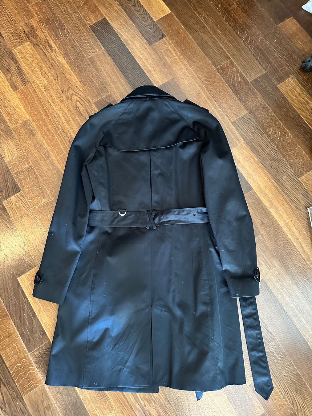 Massimo Dutti Cappotti: Massimo Dutti trench coat – Nuovo (secondo la descrizione) da Zürich venduto da Yuece 7