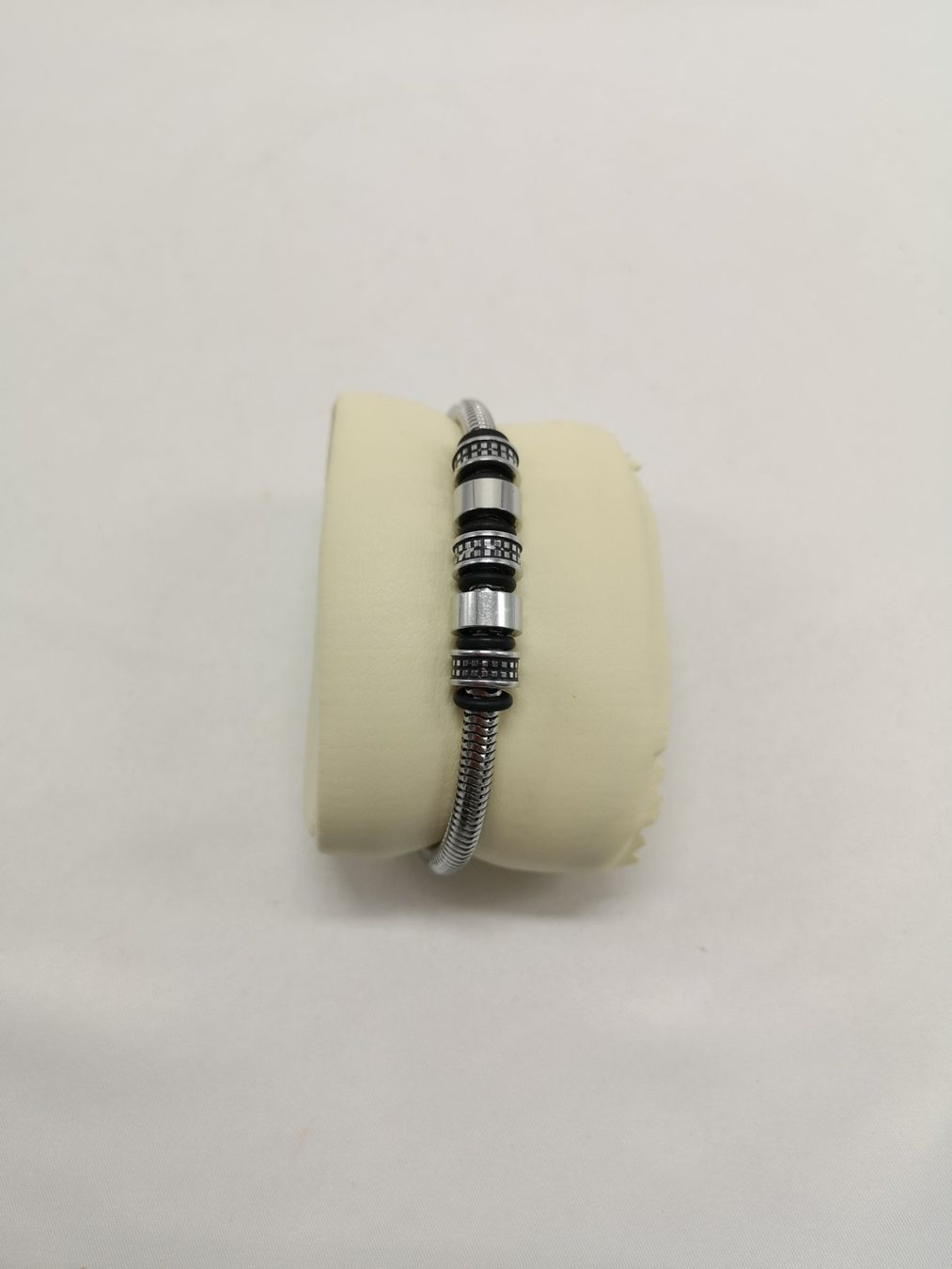 Bracciali & Braccialetti: BRACELETS / Super offre ! – Usato da Bulle venduto da italicum 3